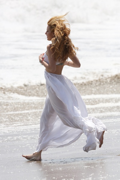 贝拉·索恩的写真