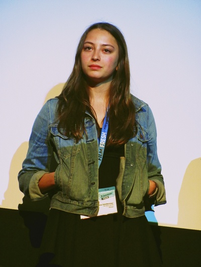 法比娜·泰蕾兹的写真