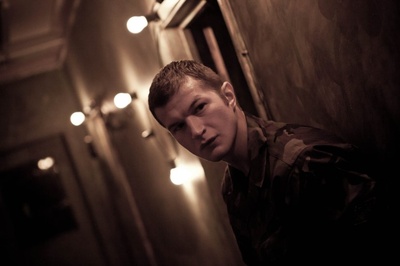 亚历克·乌特戈夫的写真-Alec Utgoff