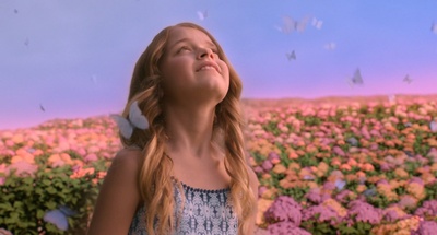 凯莱·罗杰斯的写真-《天堂奇迹 / Miracles ...