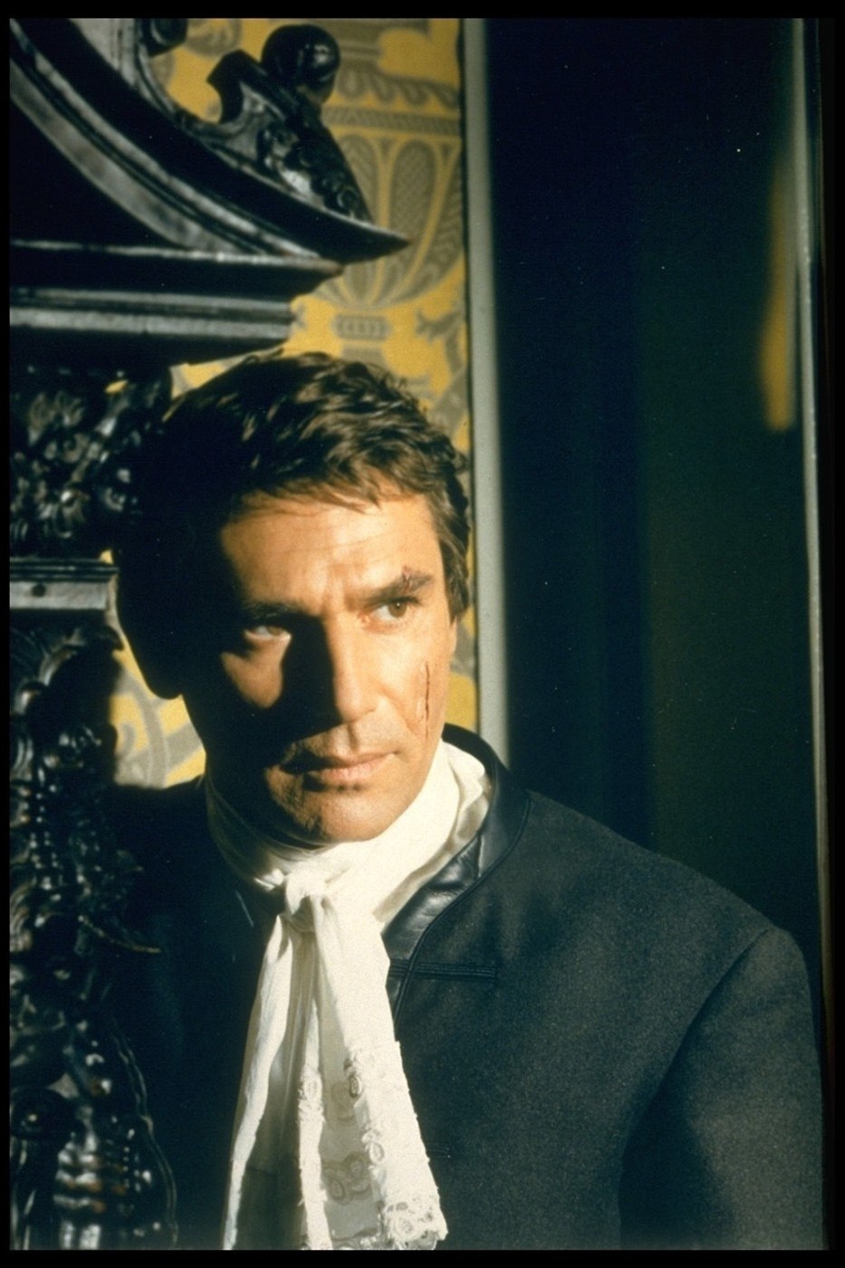 罗贝尔·侯赛因的写真