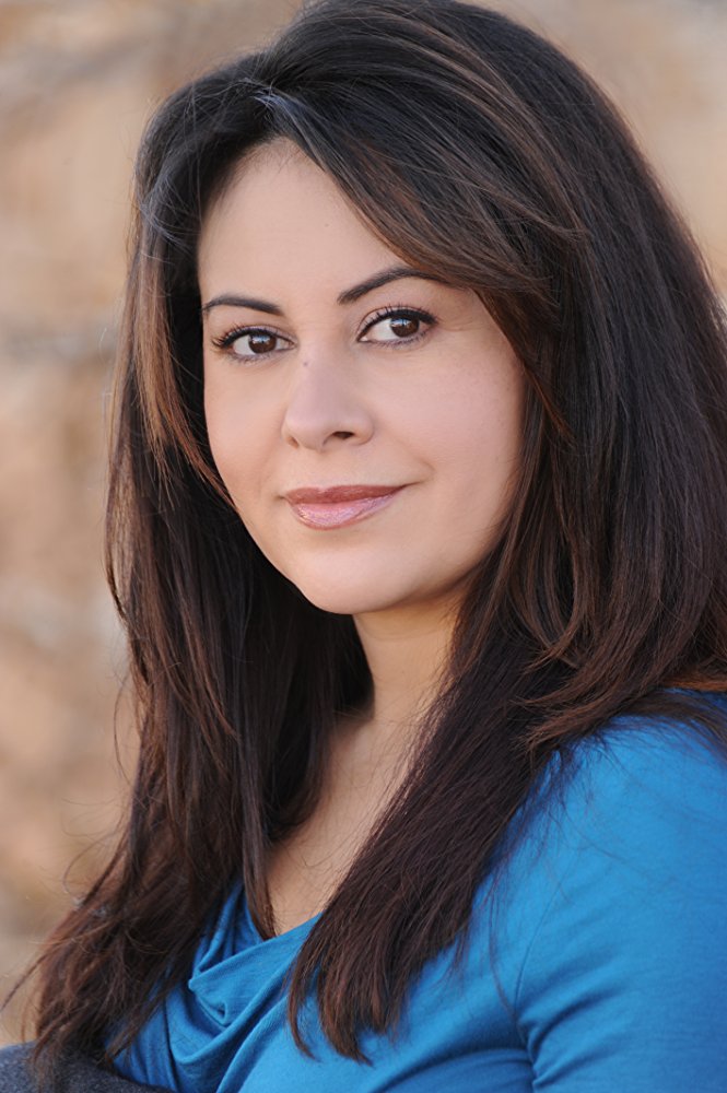 戴安娜·维利加斯的写真