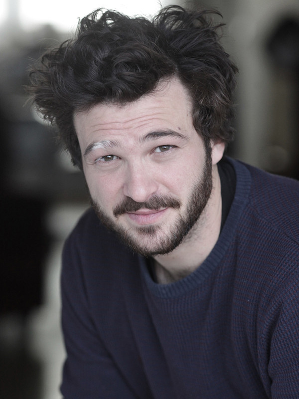 蒂博·埃弗拉德的写真