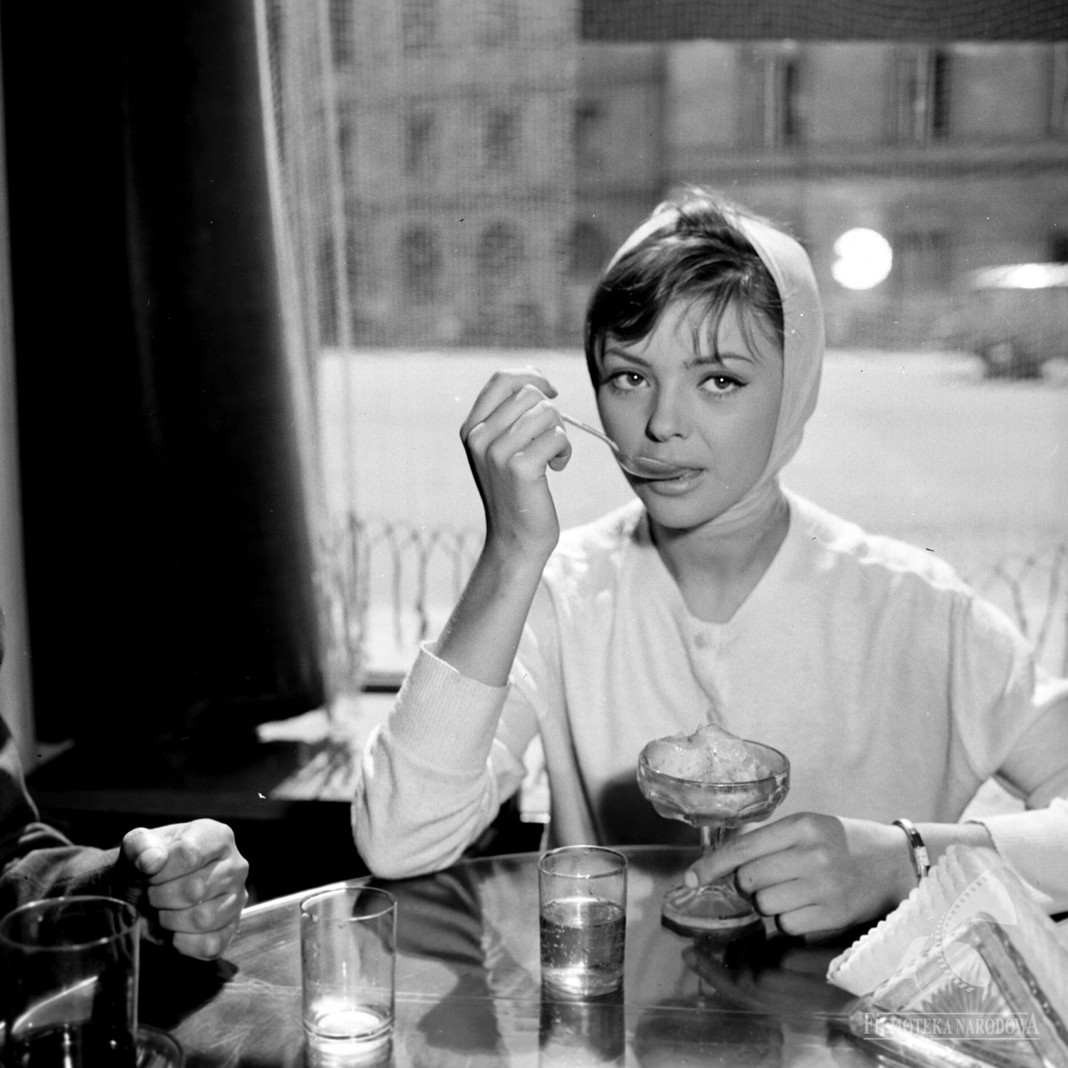 芭芭拉·拉斯的写真