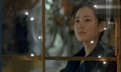 孙艺珍的写真-《外出》的结尾，这个...