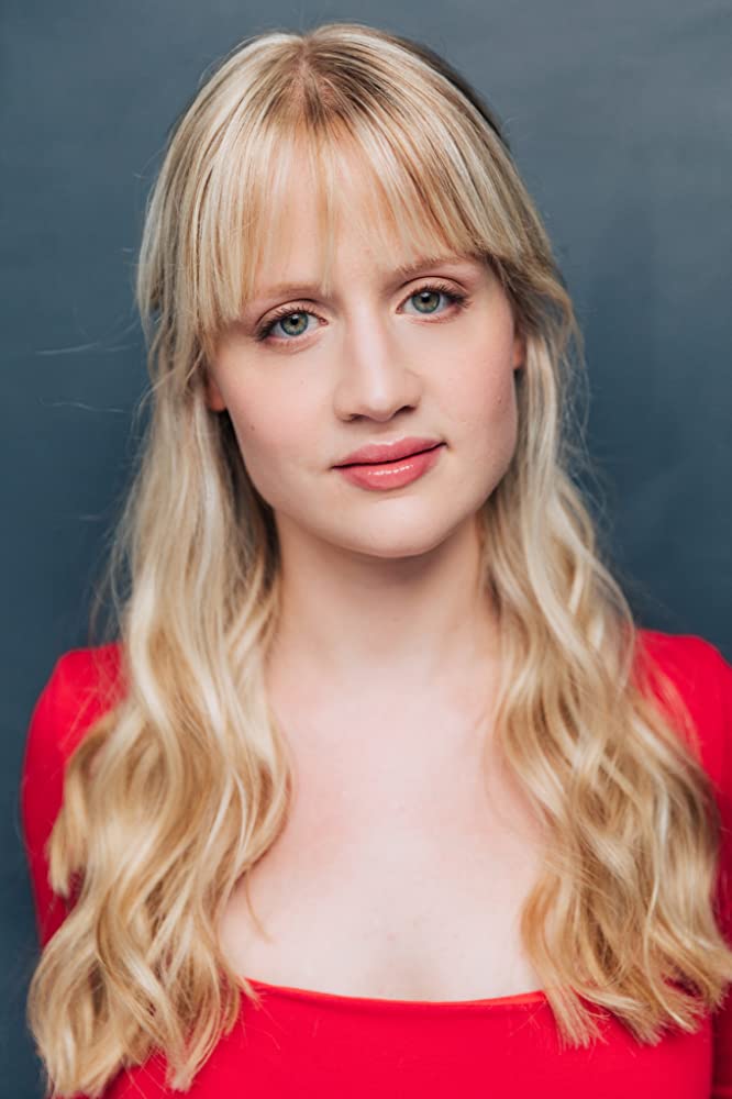 阿莱格拉·赫特的写真