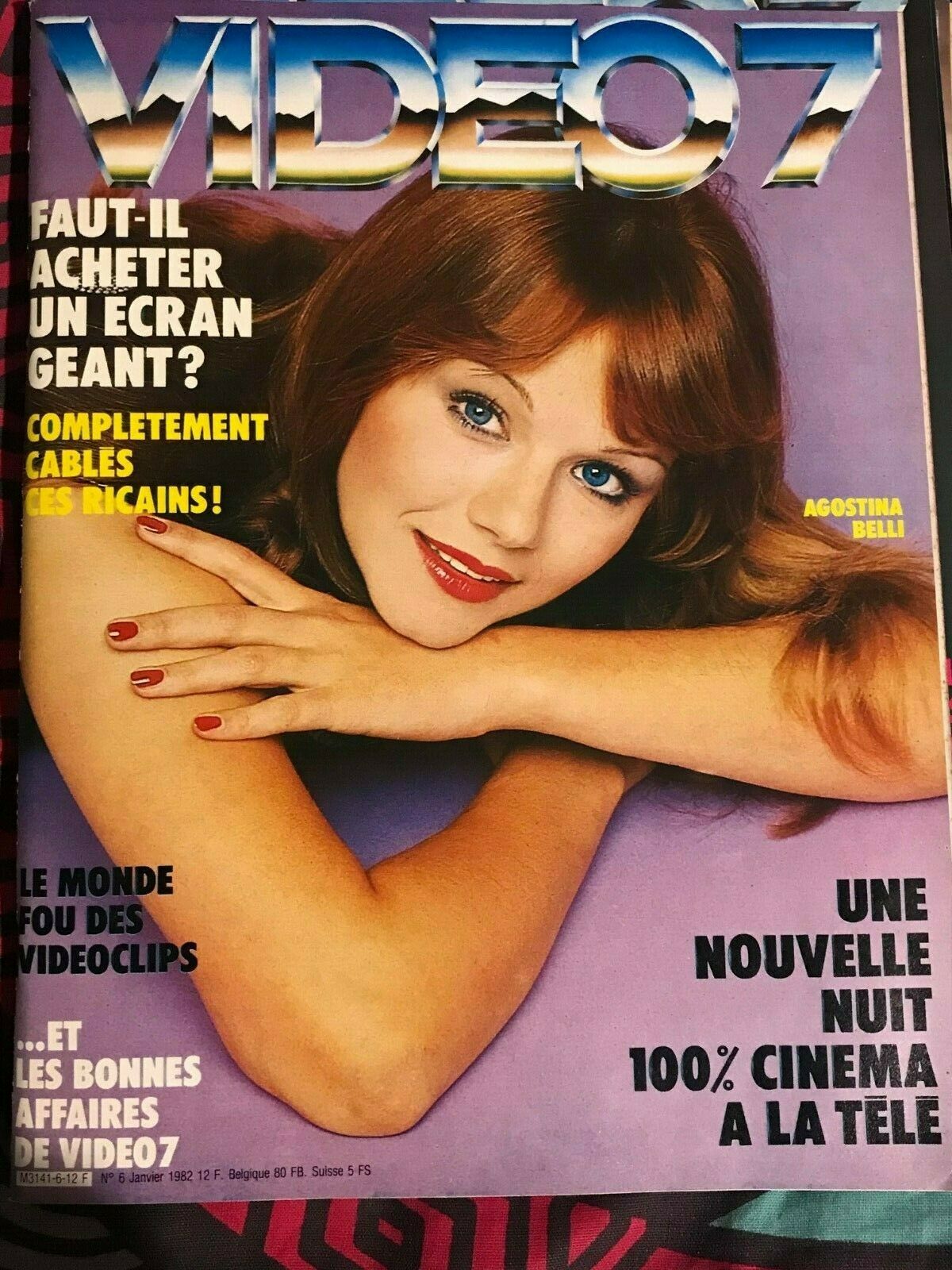 艾格斯蒂娜·贝利的写真-https://www.douban.c...