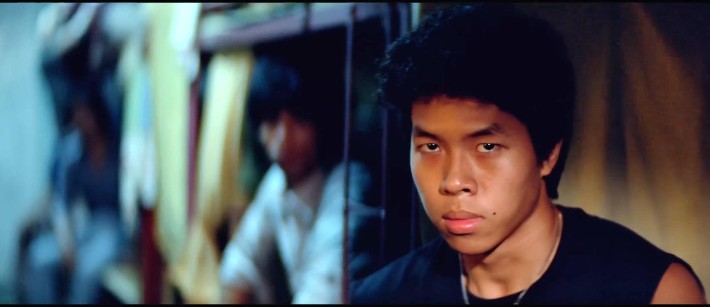 吴育枢的写真-《黄祸》1984