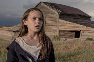 乌娜·劳伦斯的写真