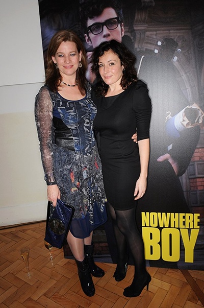 露西·科乎的写真