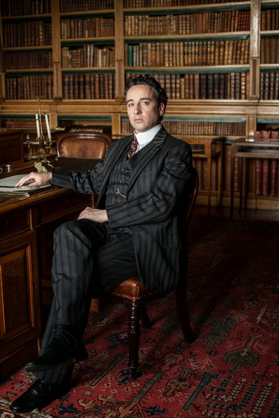 艾丹·麦克阿德尔的写真