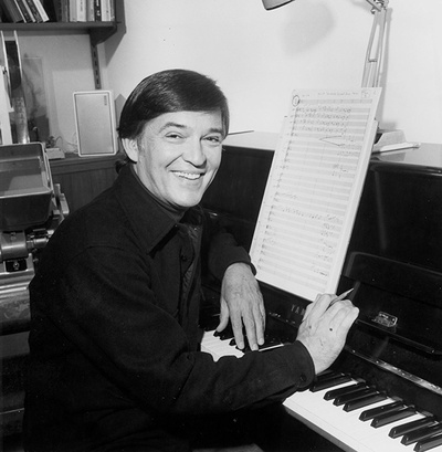 约翰·莫里斯的写真