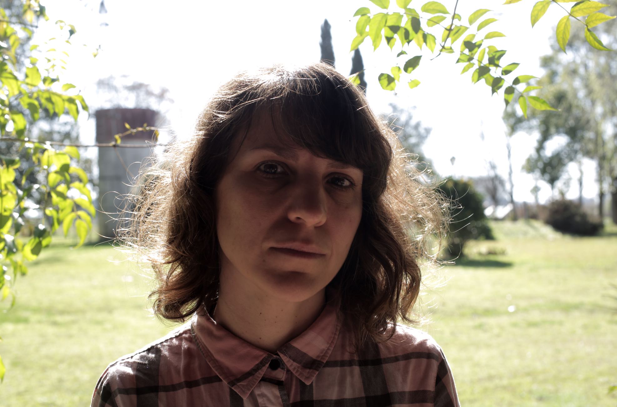 劳拉·西塔雷拉的写真