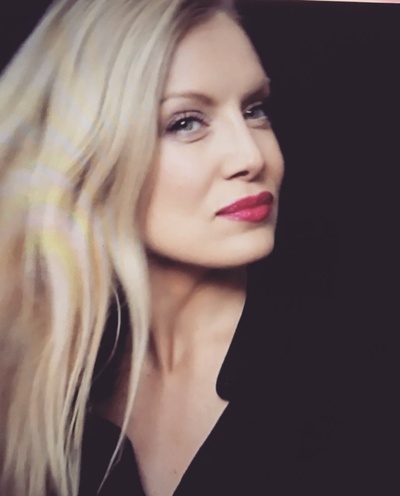 斯蒂芬妮·沃格特的写真