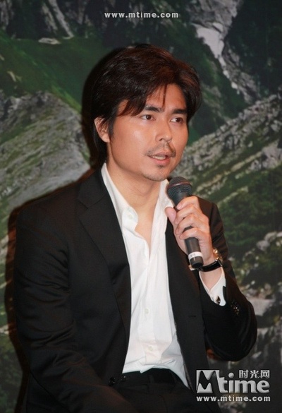 小泽征悦的写真