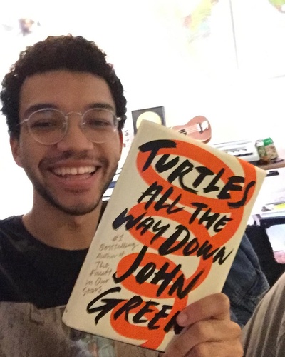 贾斯蒂斯·史密斯的写真