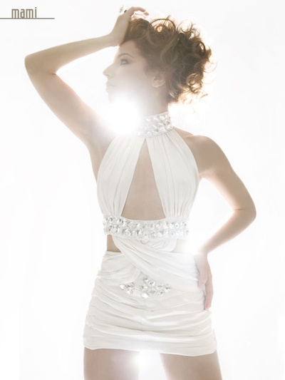 瓦妮萨·洛金斯的写真