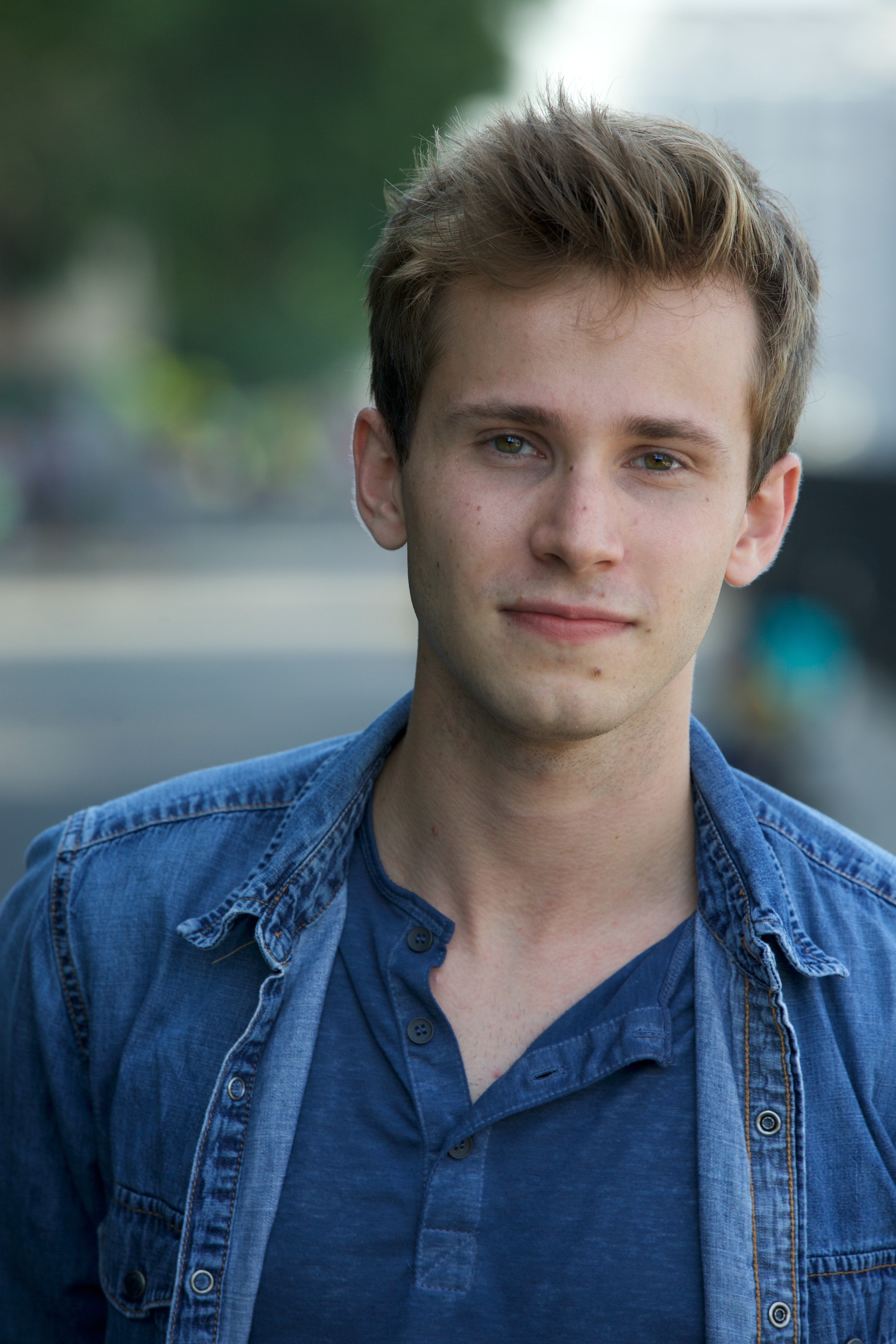 尼古拉斯·波达尼的写真