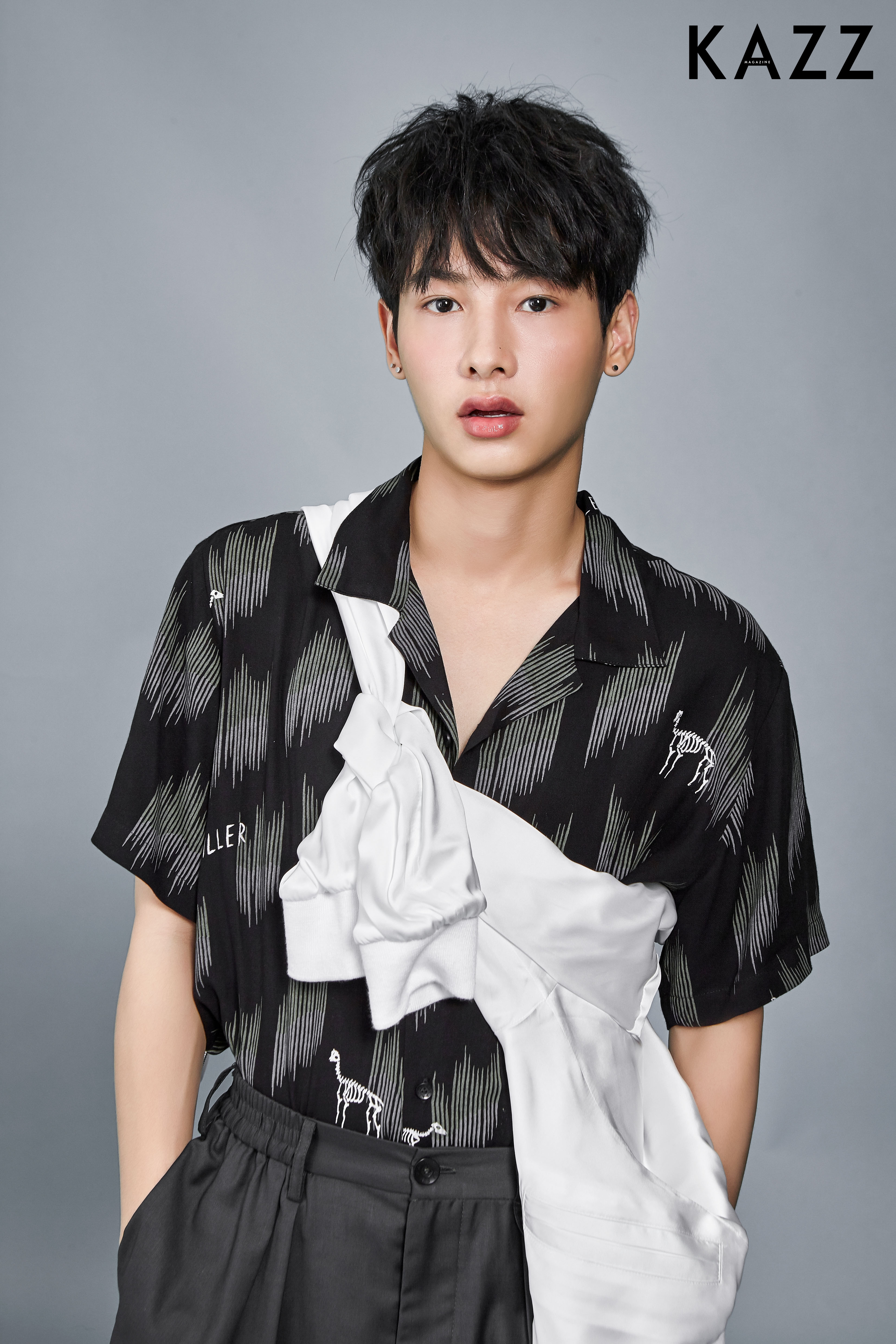 巴特潘·忽栓的写真