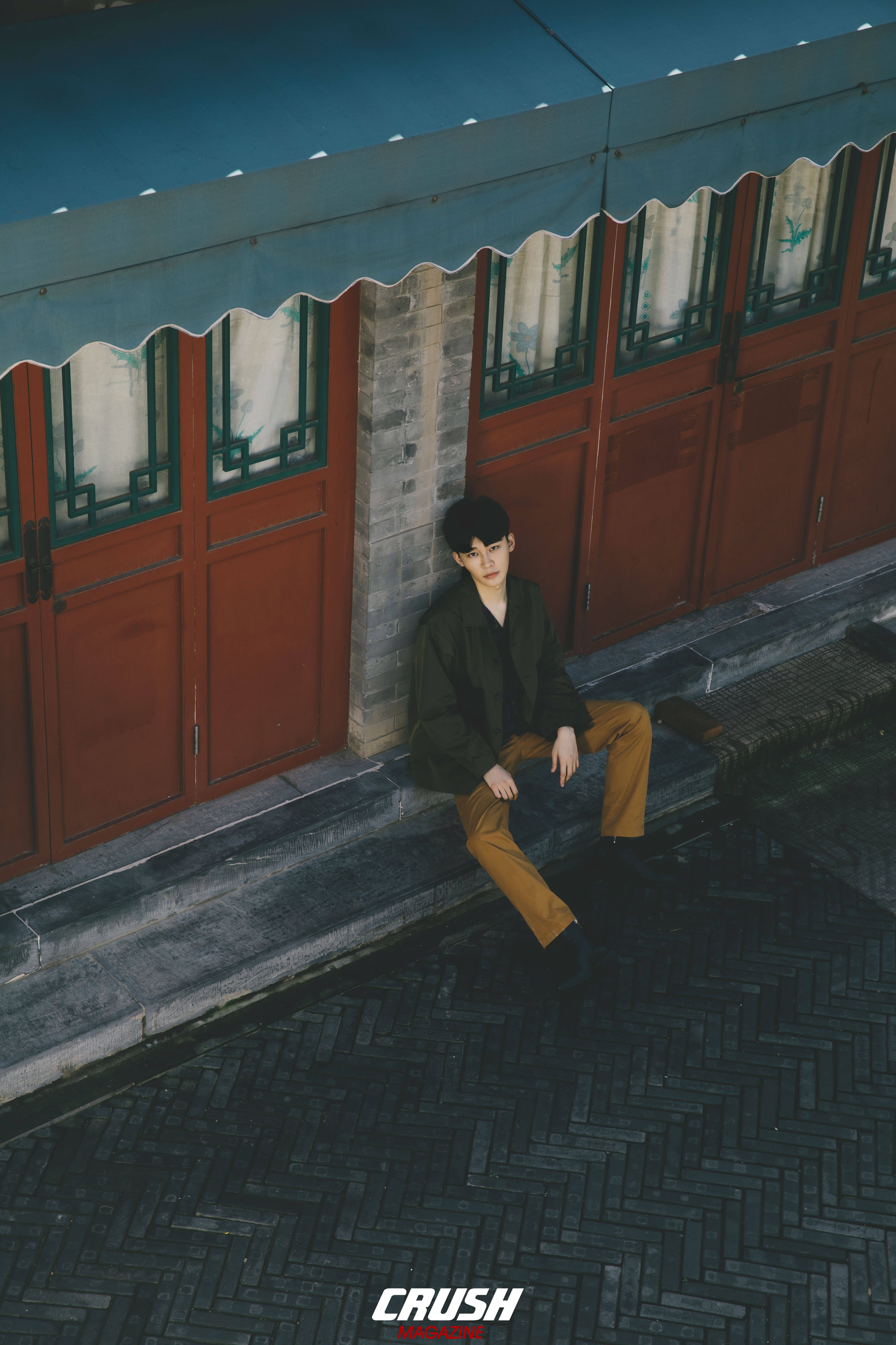 刘怡潼的写真-CRUSH MAGAZINE