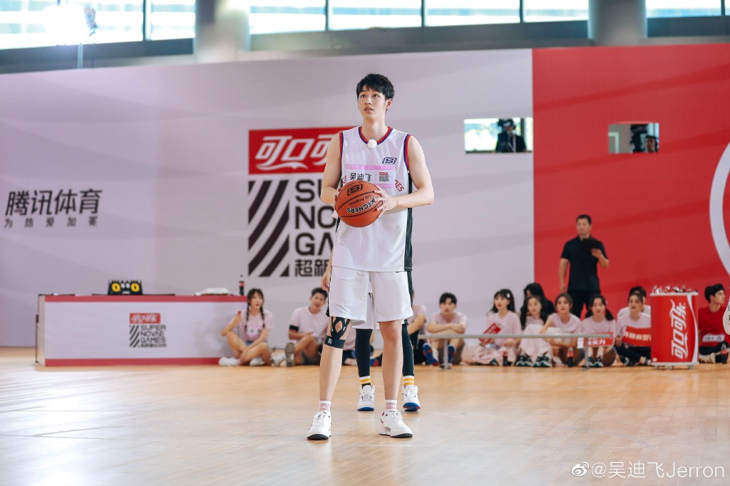 吴迪飞的写真-腾讯视频超新星运动会...