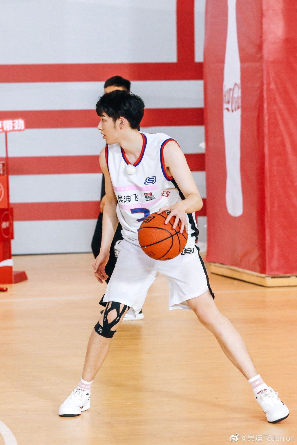 吴迪飞的写真-腾讯视频超新星运动会...