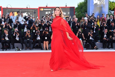 葛丽泰·斯卡拉诺的写真