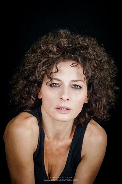 莉迪亚·维塔莱的写真