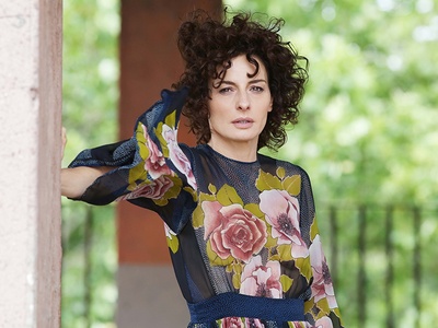 莉迪亚·维塔莱的写真