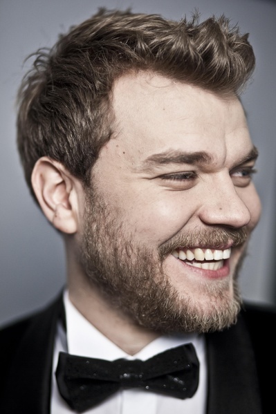 皮鲁·埃斯贝克的写真