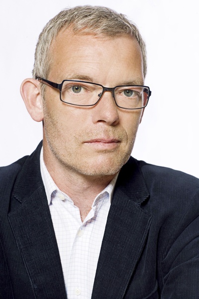 索伦·莫灵的写真