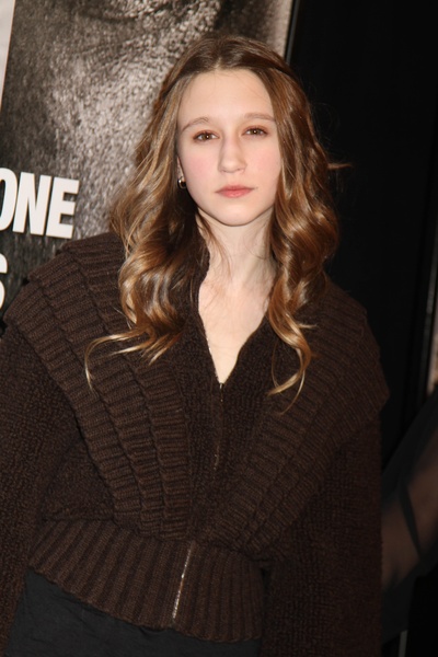 泰莎·法米加的写真