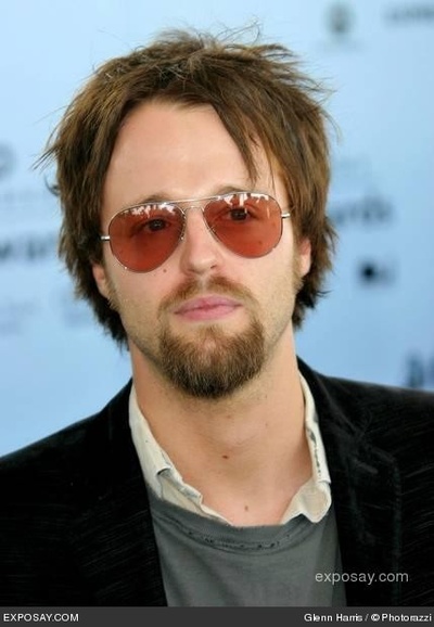 乔舒华·莱纳德的写真