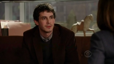 塔特·艾灵顿的写真-好媳妇第一季十一集