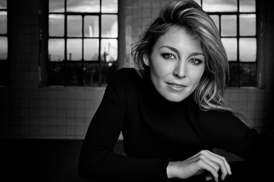 朱丽叶·赖伦斯的写真