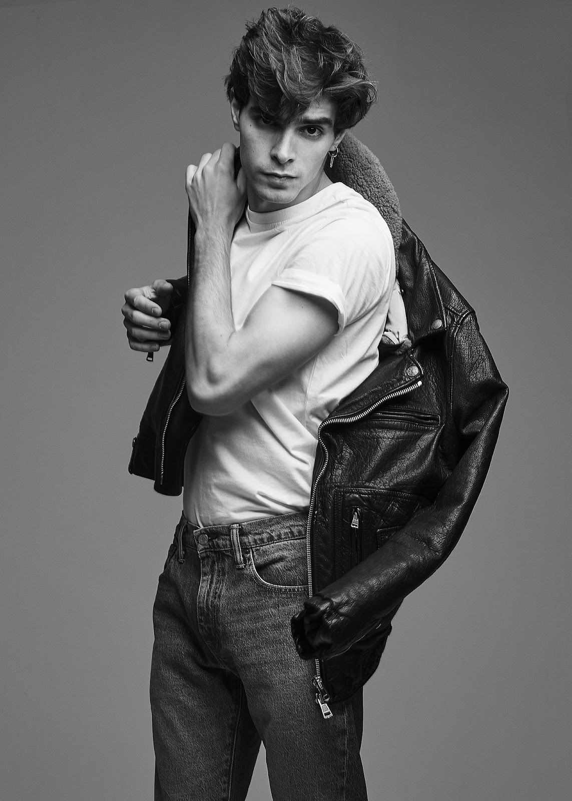 何塞·帕斯塔的写真