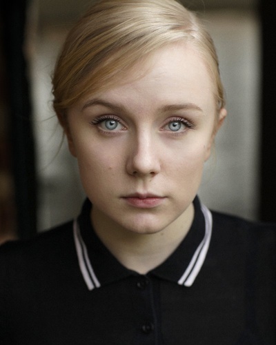 亚历克萨·戴维斯的写真