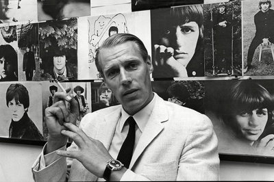 乔治·马丁的写真