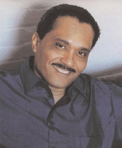 阿尔贝托·巴斯克斯的写真