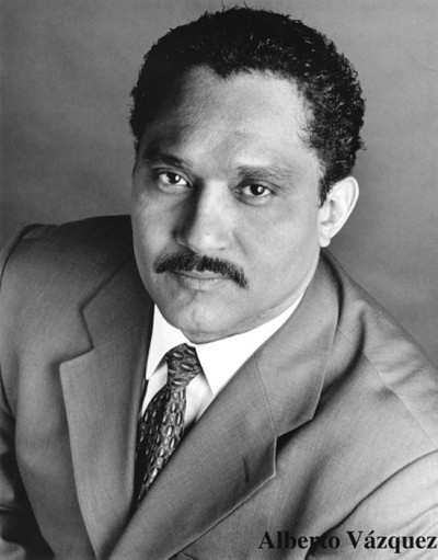 阿尔贝托·巴斯克斯的写真