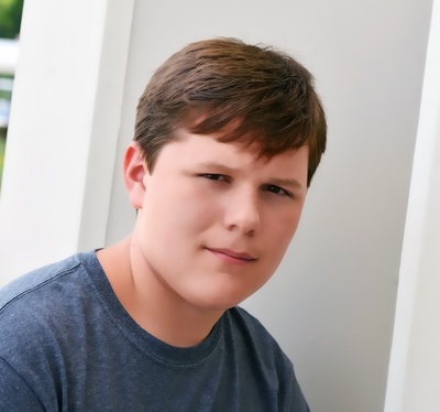 罗伯特·卡普荣的写真-August 2012