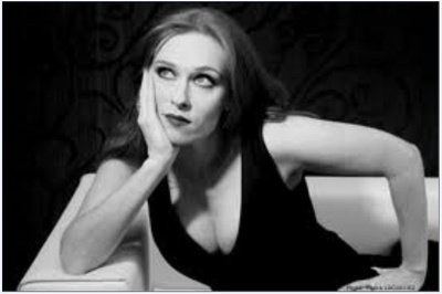 奥德雷·弗勒罗的写真