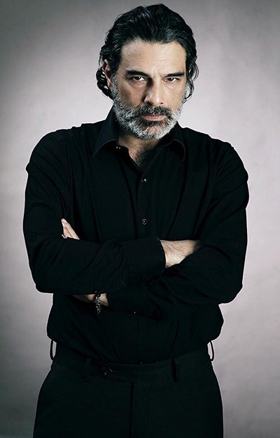 马克·莱昂纳蒂的写真