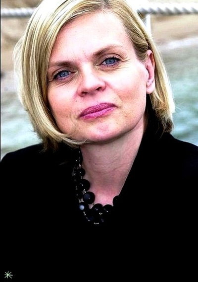 伊莎贝尔·南蒂的写真