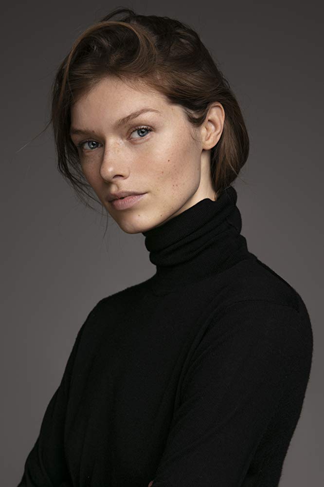 卡加莎·莫翰玛的写真