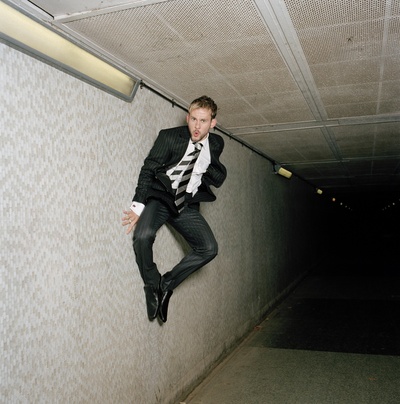 多米尼克·莫纳汉的写真