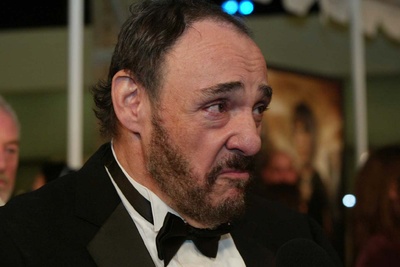 约翰·瑞斯-戴维斯的写真