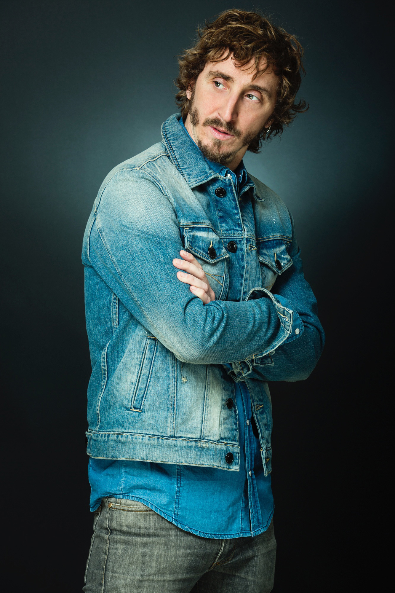 伊万·马萨格的写真