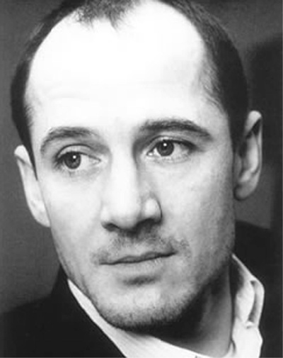 乌尔里希·穆埃的写真