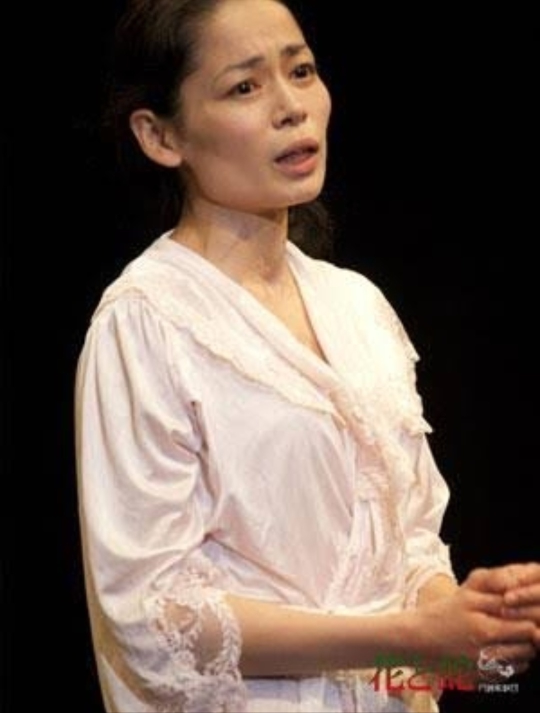 三坂知绘子的写真